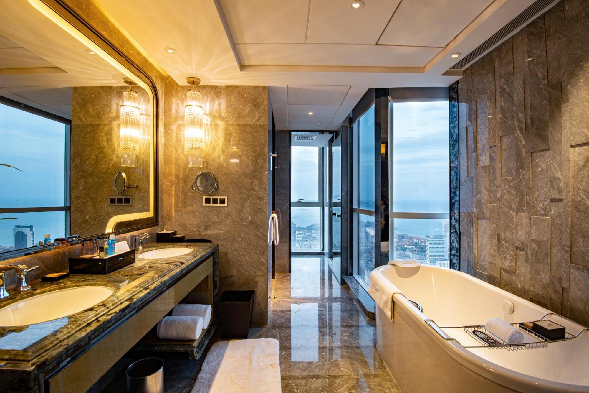 Pullman Yantai Center Ξενοδοχείο Εξωτερικό φωτογραφία